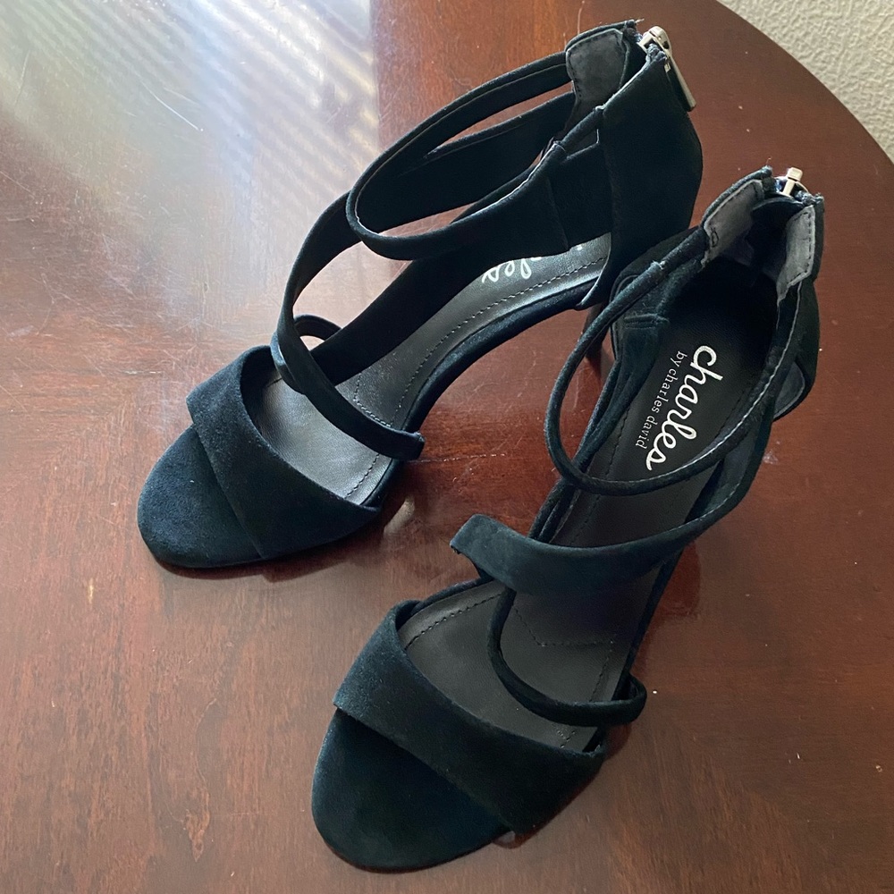 Charles NWNT Black Suede Zipper Crisscrossed Heels